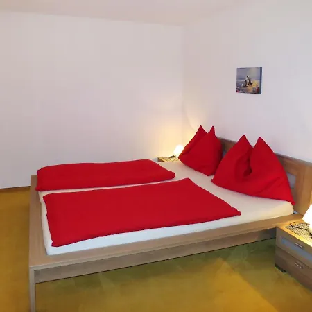 Appartamento Huber-1 By Interhome